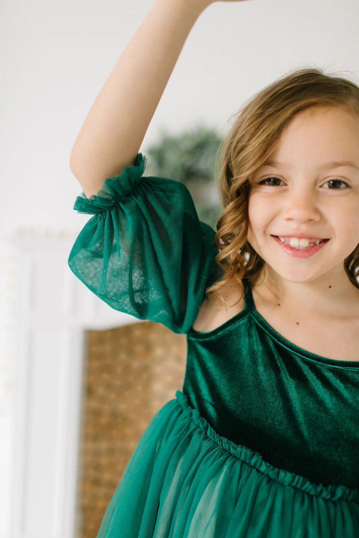 Everly Dress in Wintergreen